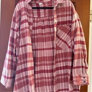Aerie Pink and White Flannel